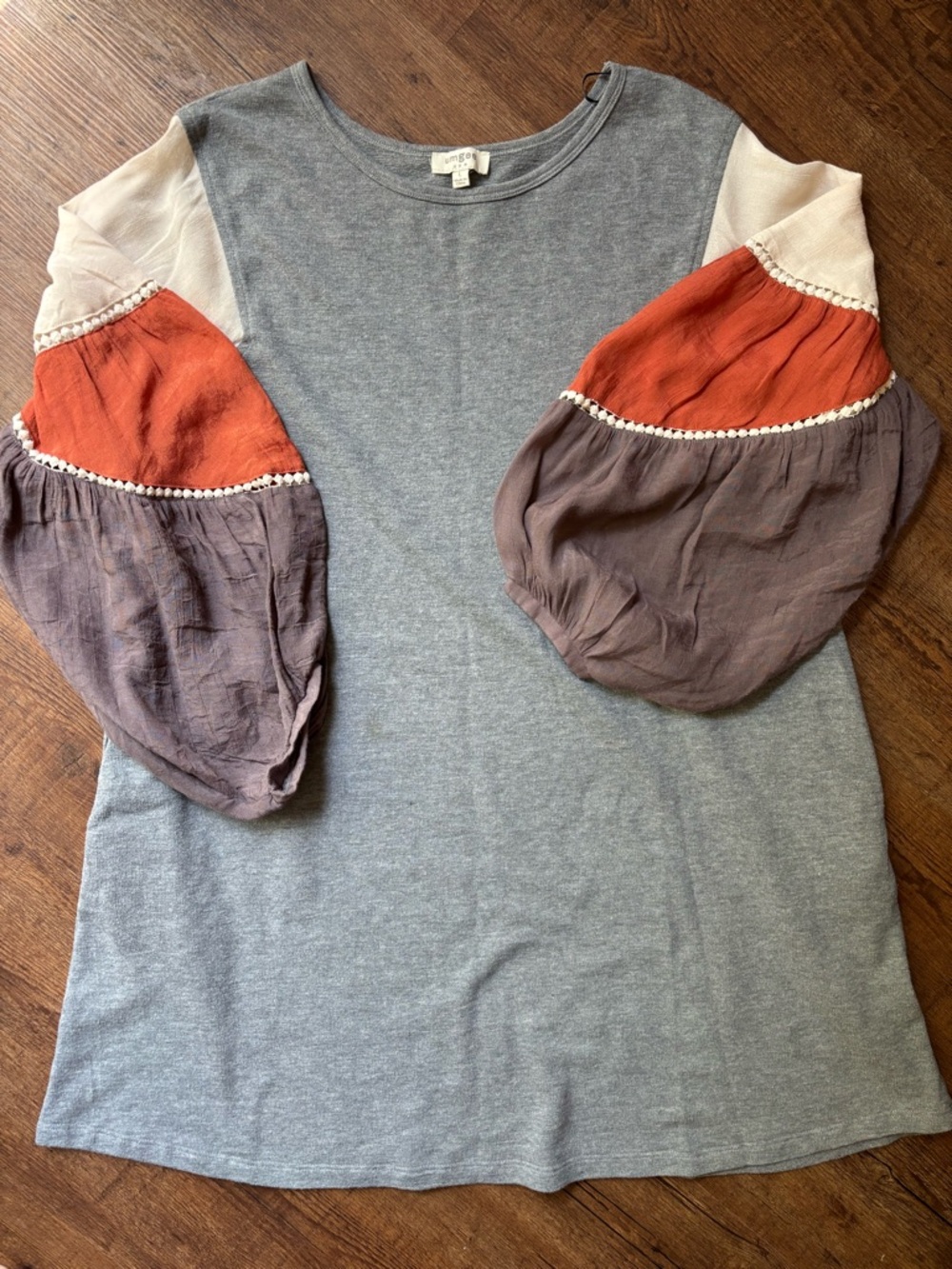 Umgee Grey Knit mini dress colorblock Puff Sleeve boho size large with pockets